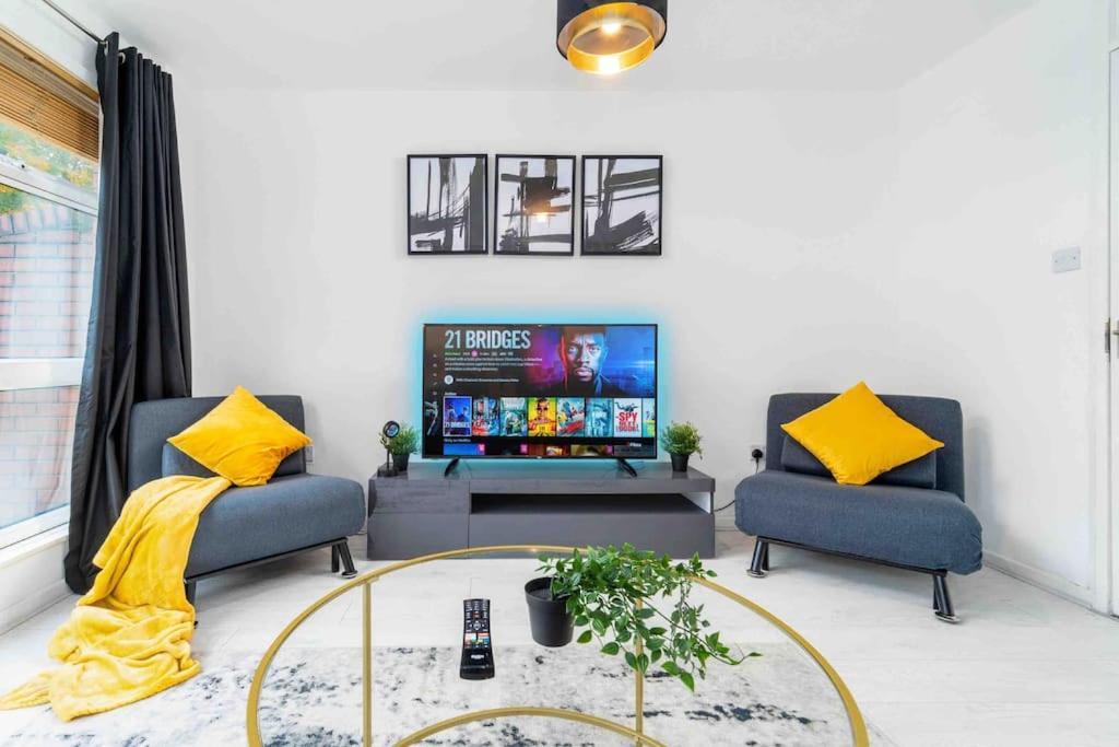 ✪Central✪6Bed✪ Parking✪Pool Table✪Private Patio ✪ Birmingham Exterior foto